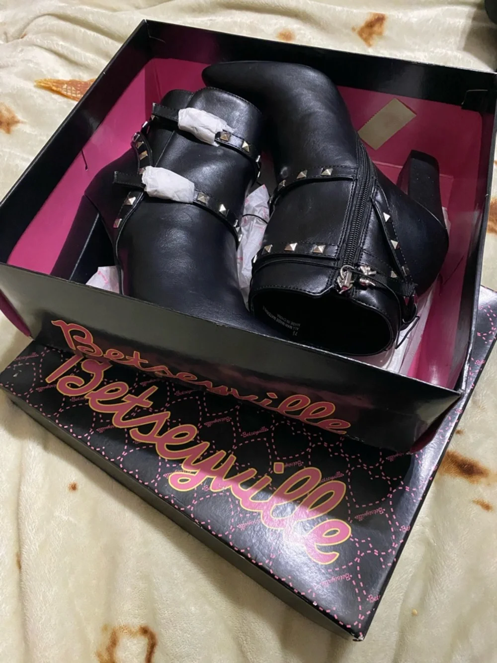 Betsey Johnson Black Studded Strap Ankle Booties - Picture 1 of 7